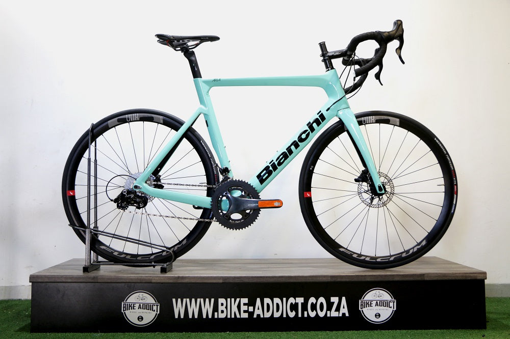 bianchi 2018 intenso ultegra road bike - 2018, 57cm Shimano Ultegra Bianchi Intenso Carbon