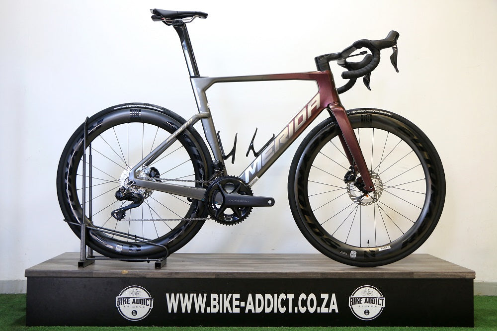MERIDA Reacto 8000 Disc 2026 - Shop Soiled – Bike Addict