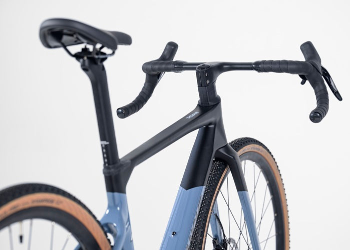 AVALANCHE Roam Carbon Gravel (2025)