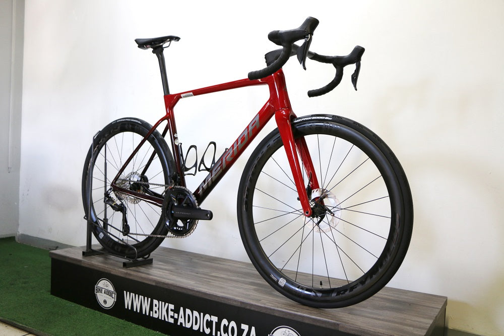 MERIDA Scultura 9000 Disc (2025) – Bike Addict