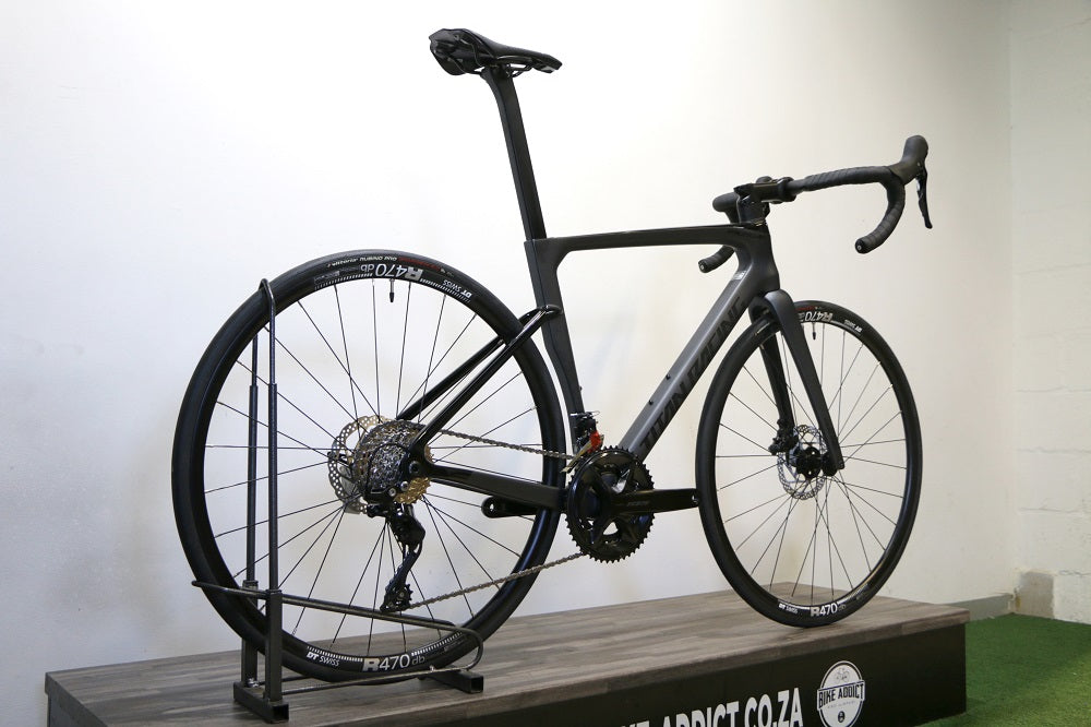 TITAN Valerian Carbon Comp (2024)