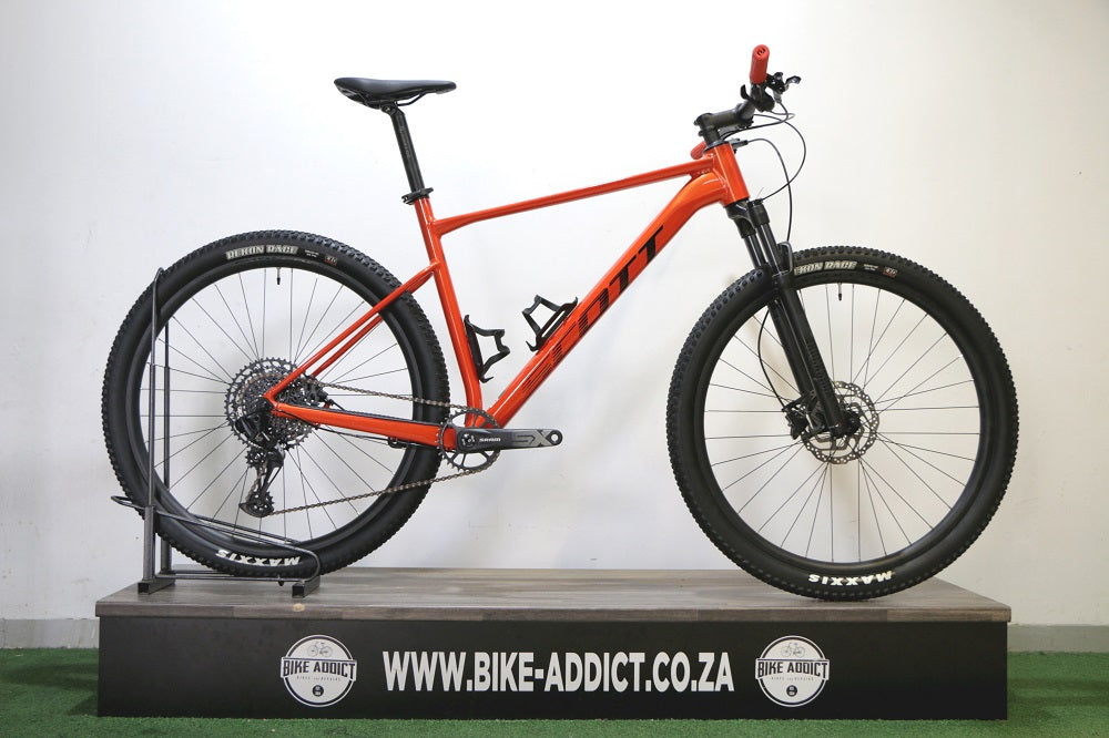 SCOTT Scale 970 XL (Pre-Owned)