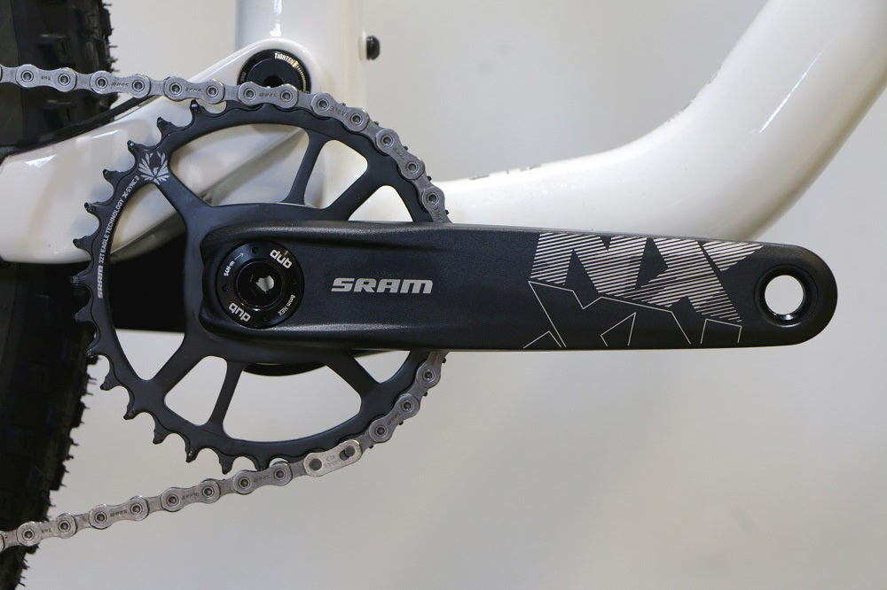 TITAN RACING Cypher Gen 2 120 DC Carbon Expert (2025)