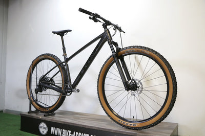 TREK Marlin 8 Medium (Pre-Owned)