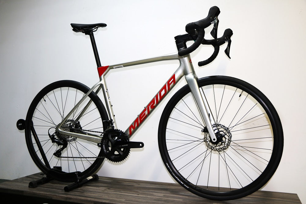 MERIDA Scultura 4000 Disc (2023)