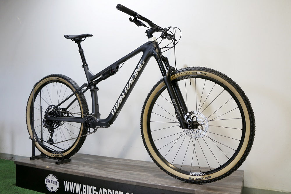 TITAN RACING Cypher Gen 2 120 DC Carbon LTD (2025) – Bike Addict