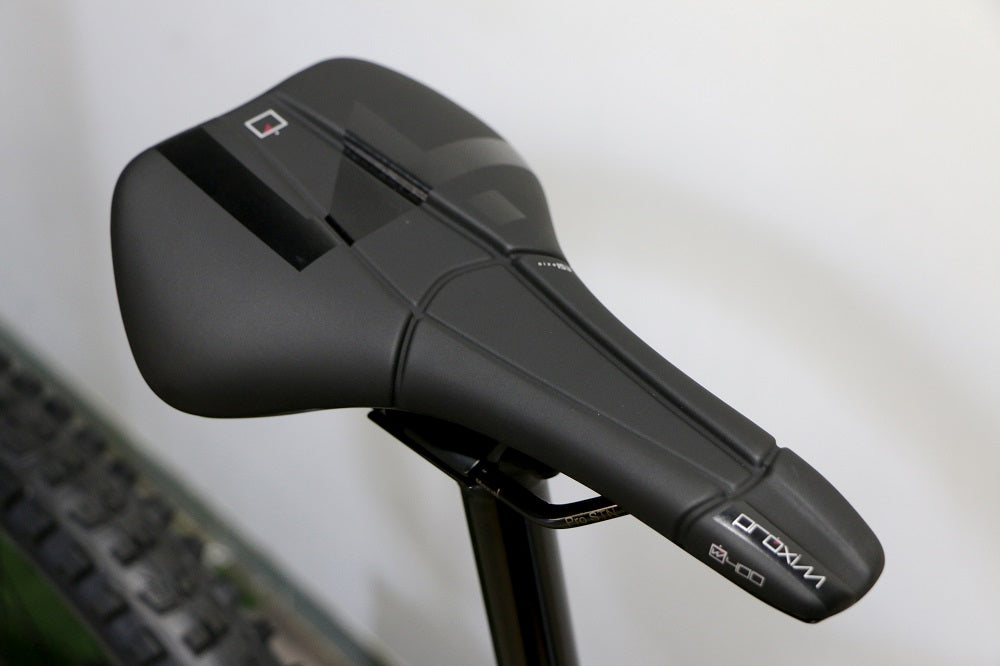 TITAN RACING Skyrim ST Dash (2025)
