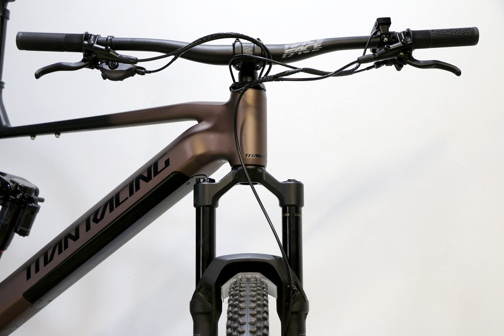 TITAN RACING Volt E-Three (2025)