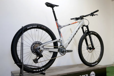 SCOTT Spark RC Team Issue TR AXS - Pastel Grey (2025)