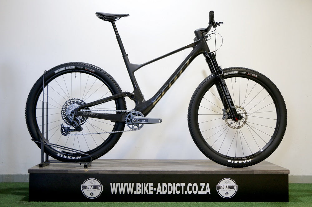 SCOTT Spark RC Team Issue TR AXS - Carbon Black (2025)