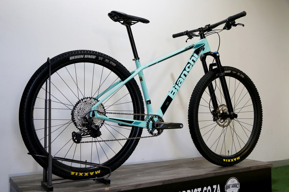 BIANCHI Nitron 9.4 Medium (Pre-Owned)