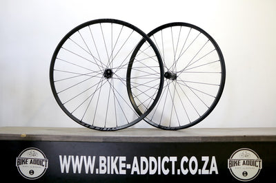 SYNCROS Silverton 2.0 29er MTB Wheelset (OEM)