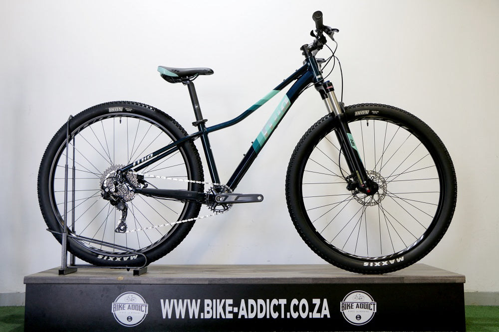 MOMSEN Mia ML 129 XS (Pre-Owned)