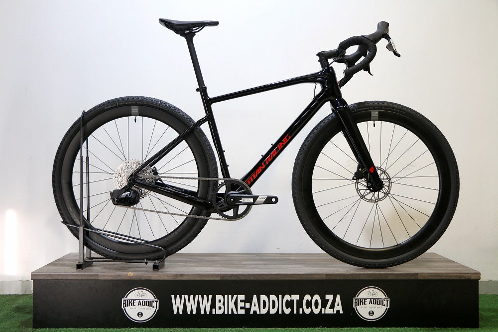 charbon シャルボン マルチゲイター OFF×BRN TITAN RACING Switch Gen 2 Carbon Elite (2026) – Bike Addict