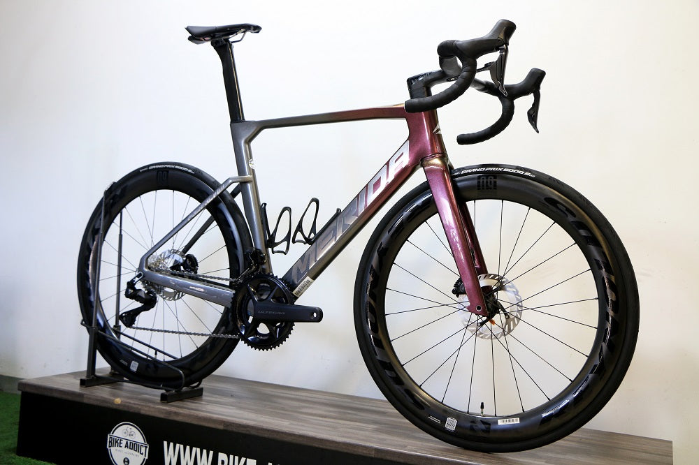 MERIDA Reacto 8000 Disc 2026 - Shop Soiled – Bike Addict
