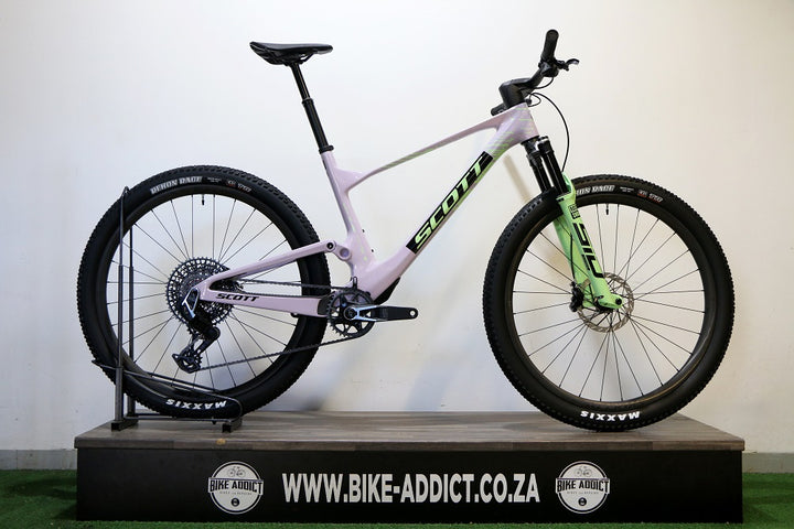 SCOTT Spark RC World Cup (2026) – Bike Addict