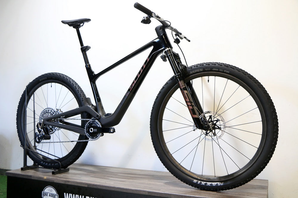 SCOTT Spark RC SL (2027) – Bike Addict