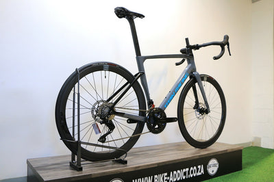 TITAN Valerian Carbon Elite (2024)